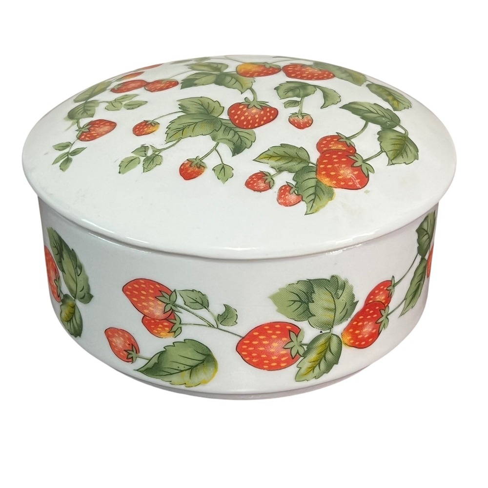 Vintage Style Strawberry Ceramic Round Trinket Box White Red Fruit Decor 4 Inch
